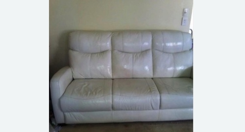 Химчистка кожаного дивана. Горки-2